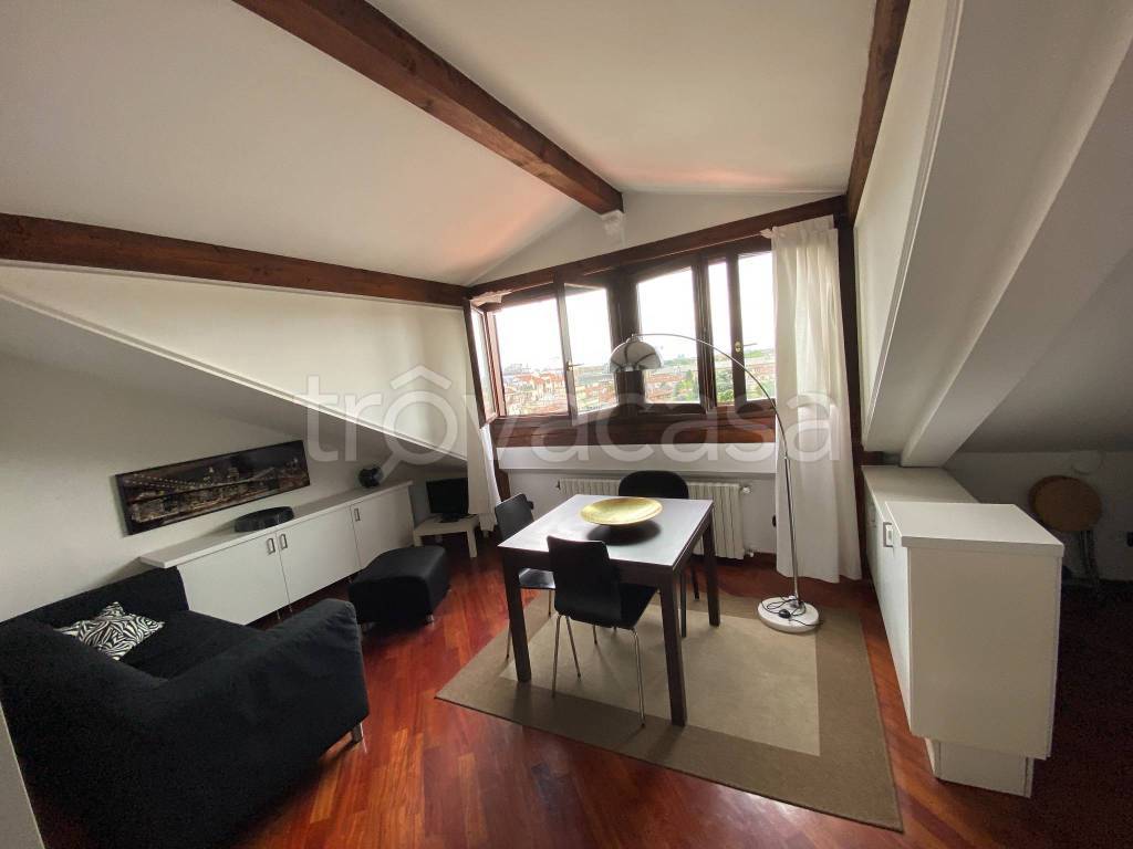 appartamento in affitto a Milano in zona Il Portello