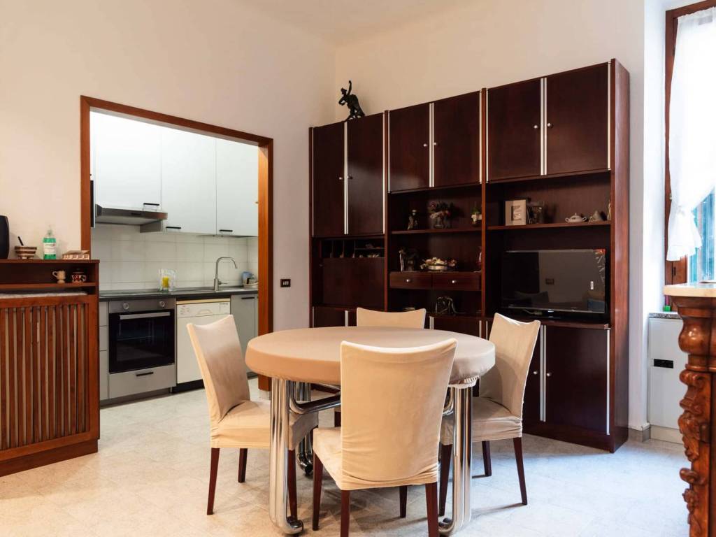 appartamento in affitto a Milano in zona Centro Direzionale