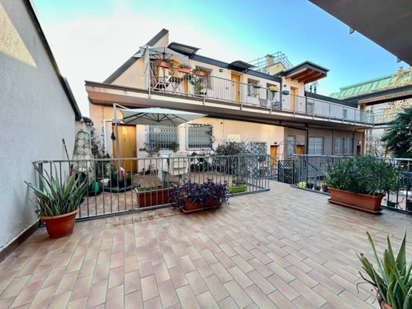 appartamento in affitto a Milano in zona Vigentino