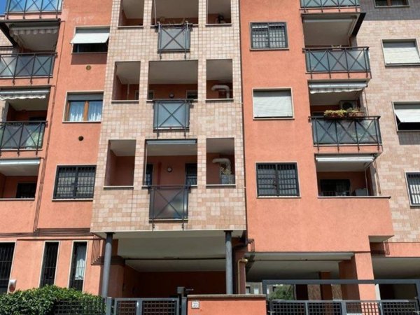 appartamento in affitto a Milano in zona Adriano