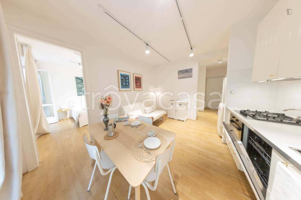 appartamento in affitto a Milano in zona Forze Armate