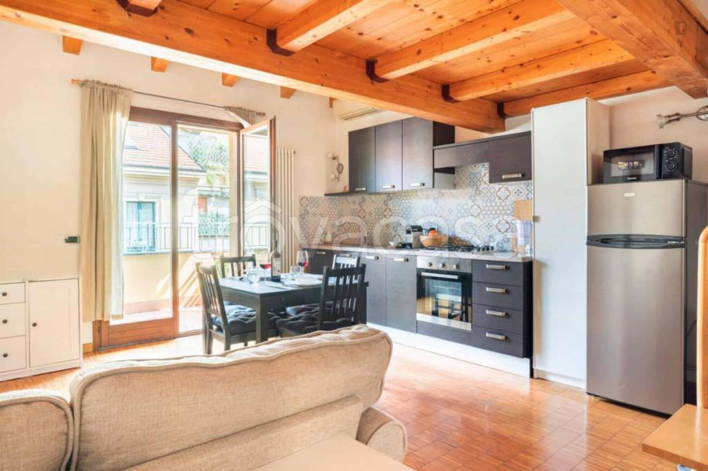 appartamento in affitto a Milano in zona Cascina dei Pomi