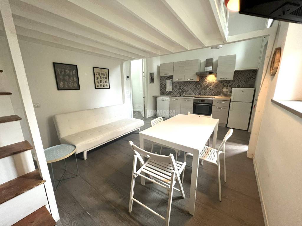 appartamento in affitto a Milano in zona Lambrate