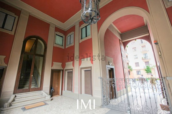 appartamento in affitto a Milano in zona Sant'Ambrogio