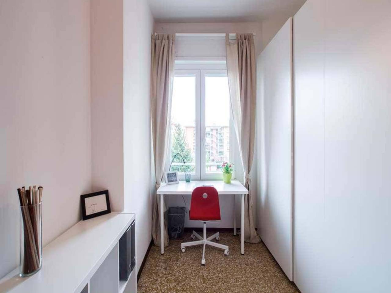 negozio in affitto a Milano in zona Ghisolfa