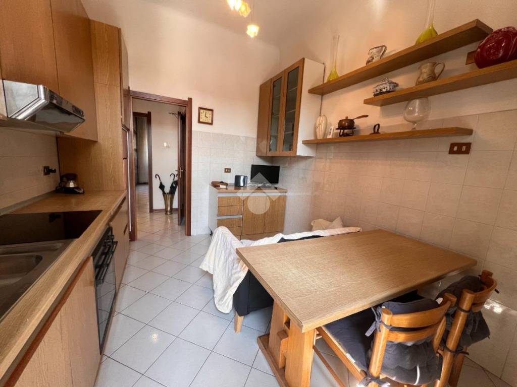 appartamento in affitto a Milano in zona Piazzale Lodi