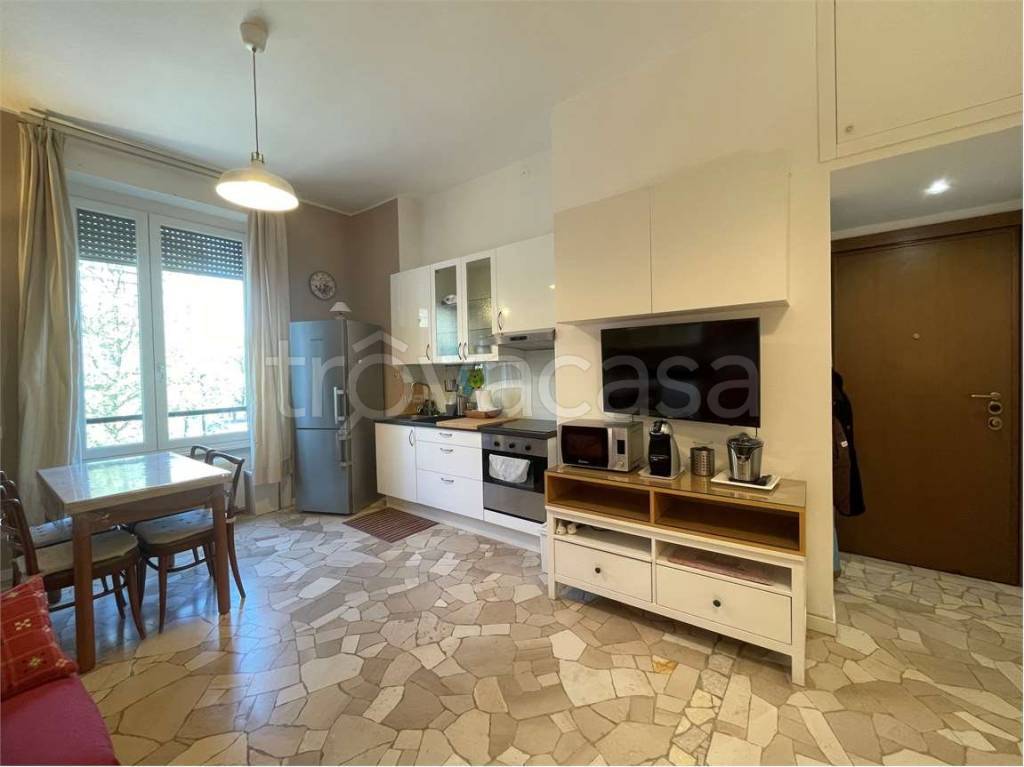 appartamento in affitto a Milano in zona Porta Genova