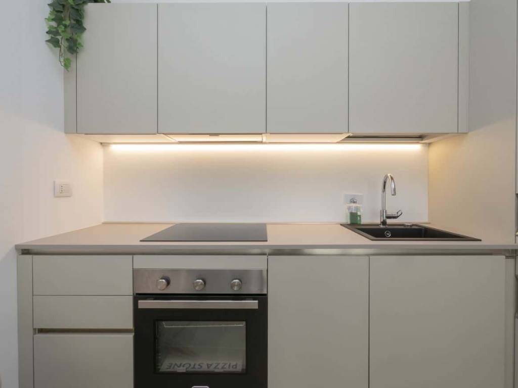 appartamento in affitto a Milano in zona Famagosta