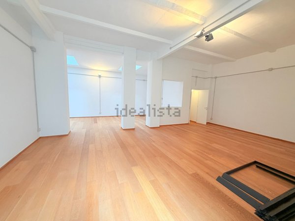 ufficio in affitto a Milano in zona Isola