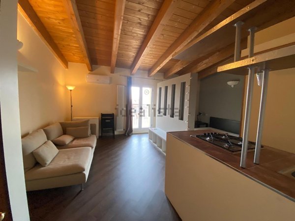 appartamento in affitto a Milano in zona Isola