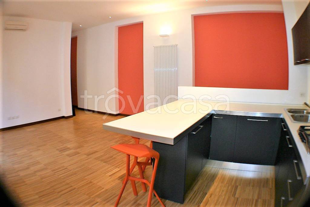 appartamento in affitto a Milano