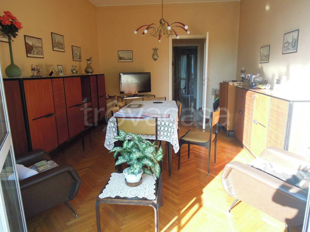 appartamento in affitto a Milano in zona Corvetto