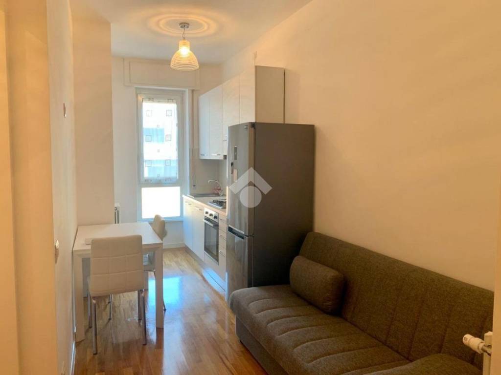 appartamento in affitto a Milano in zona Famagosta