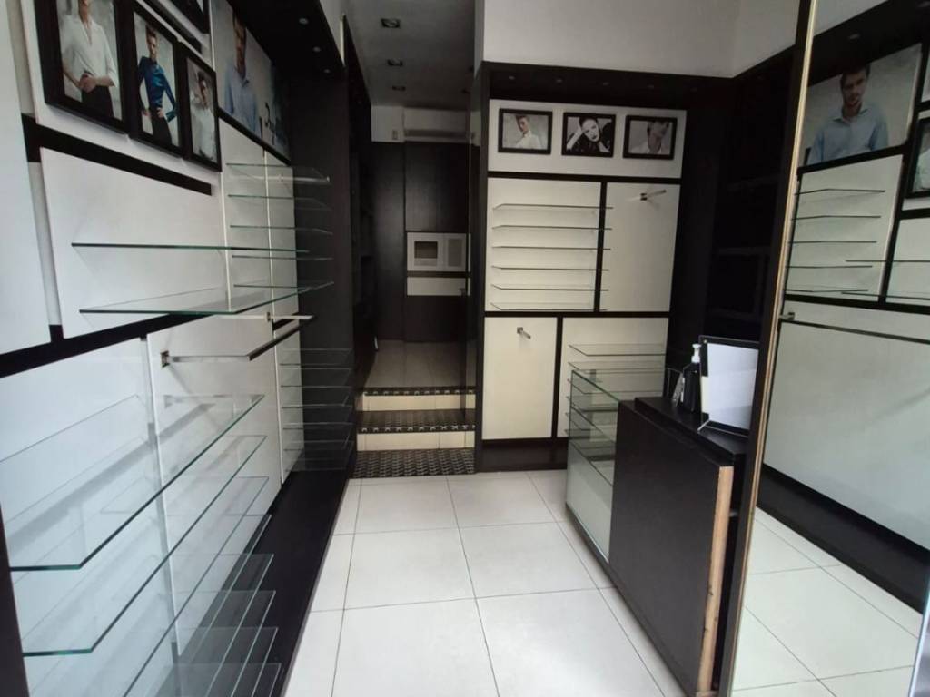 negozio in affitto a Milano in zona Centro Storico