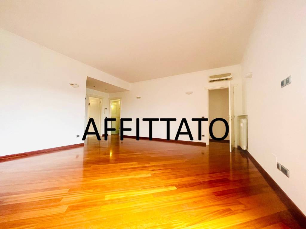 appartamento in affitto a Milano in zona Sempione