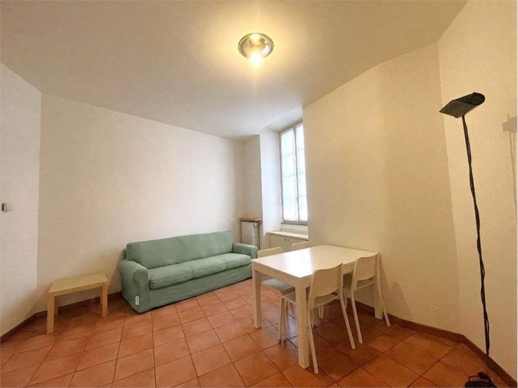 appartamento in affitto a Milano in zona Porta Genova