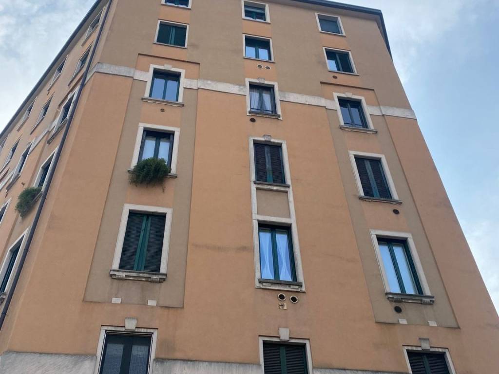 appartamento in affitto a Milano in zona Porta Romana