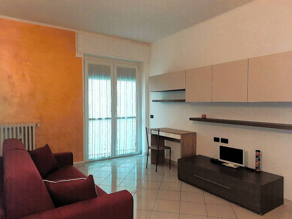 appartamento in affitto a Milano in zona Trenno