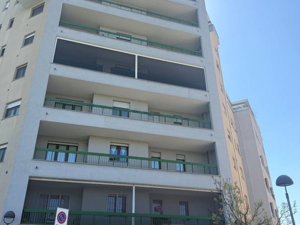 appartamento in affitto a Milano in zona Baggio