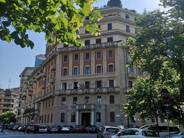 appartamento in affitto a Milano in zona Sempione