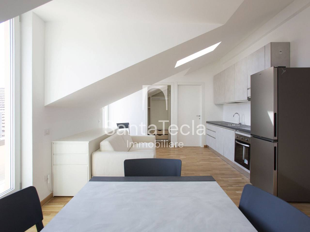 appartamento in affitto a Milano in zona Cadorna