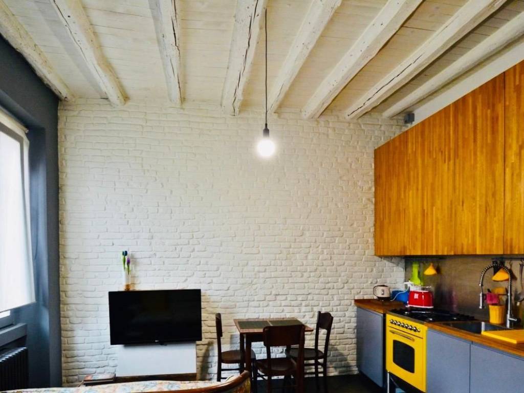 appartamento in affitto a Milano in zona Porta Genova