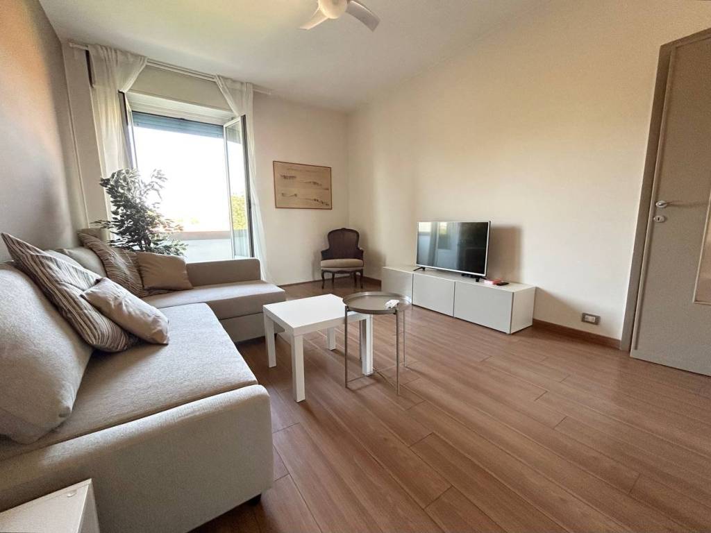 appartamento in affitto a Milano in zona Isola