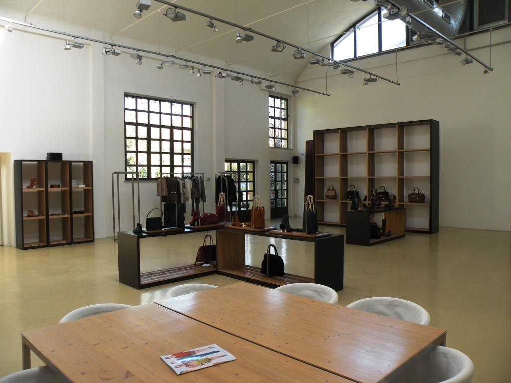 ufficio in affitto a Milano in zona San Cristoforo