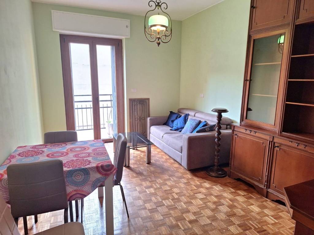 appartamento in affitto a Milano in zona Corvetto