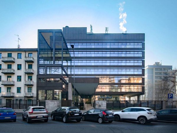 ufficio in affitto a Milano