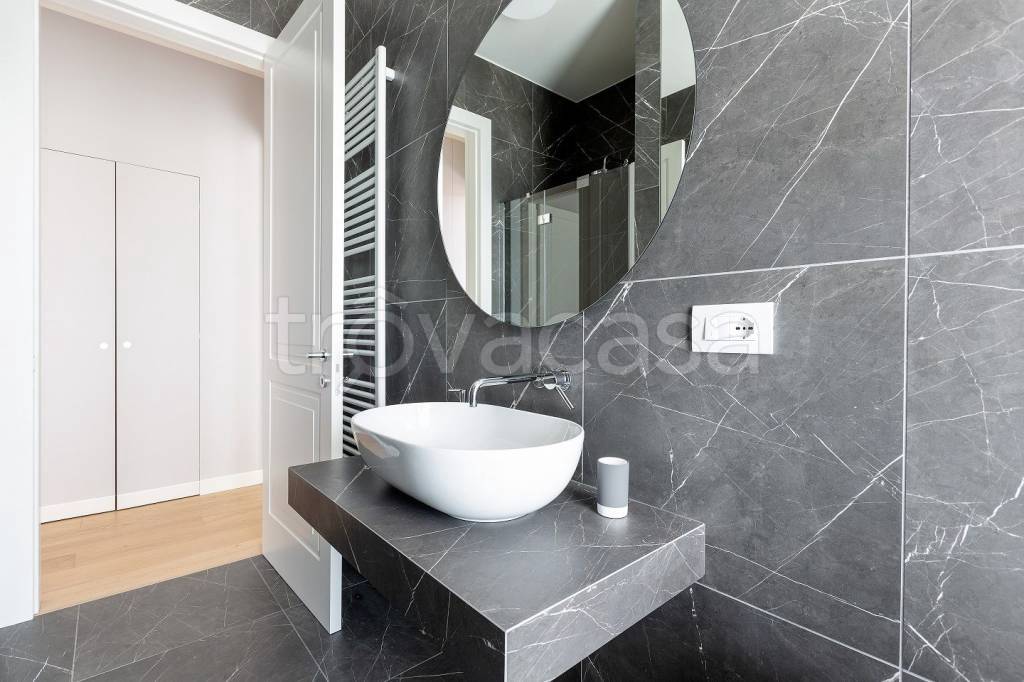 appartamento in affitto a Milano in zona Porta Nuova