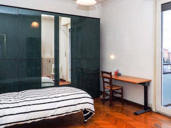 negozio in affitto a Milano in zona Corvetto