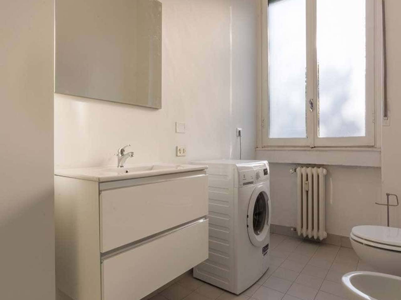 negozio in affitto a Milano