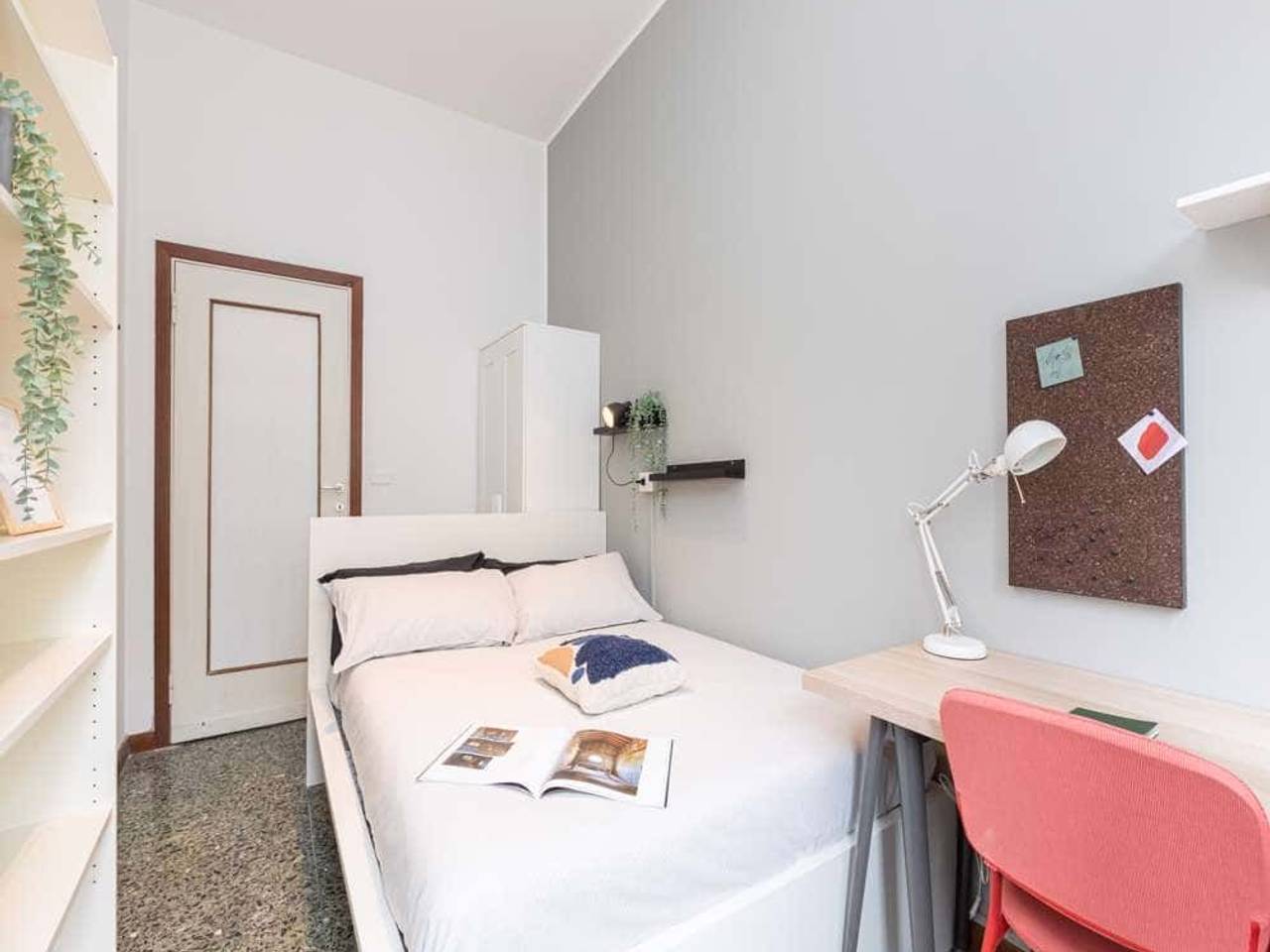 negozio in affitto a Milano in zona Bocconi