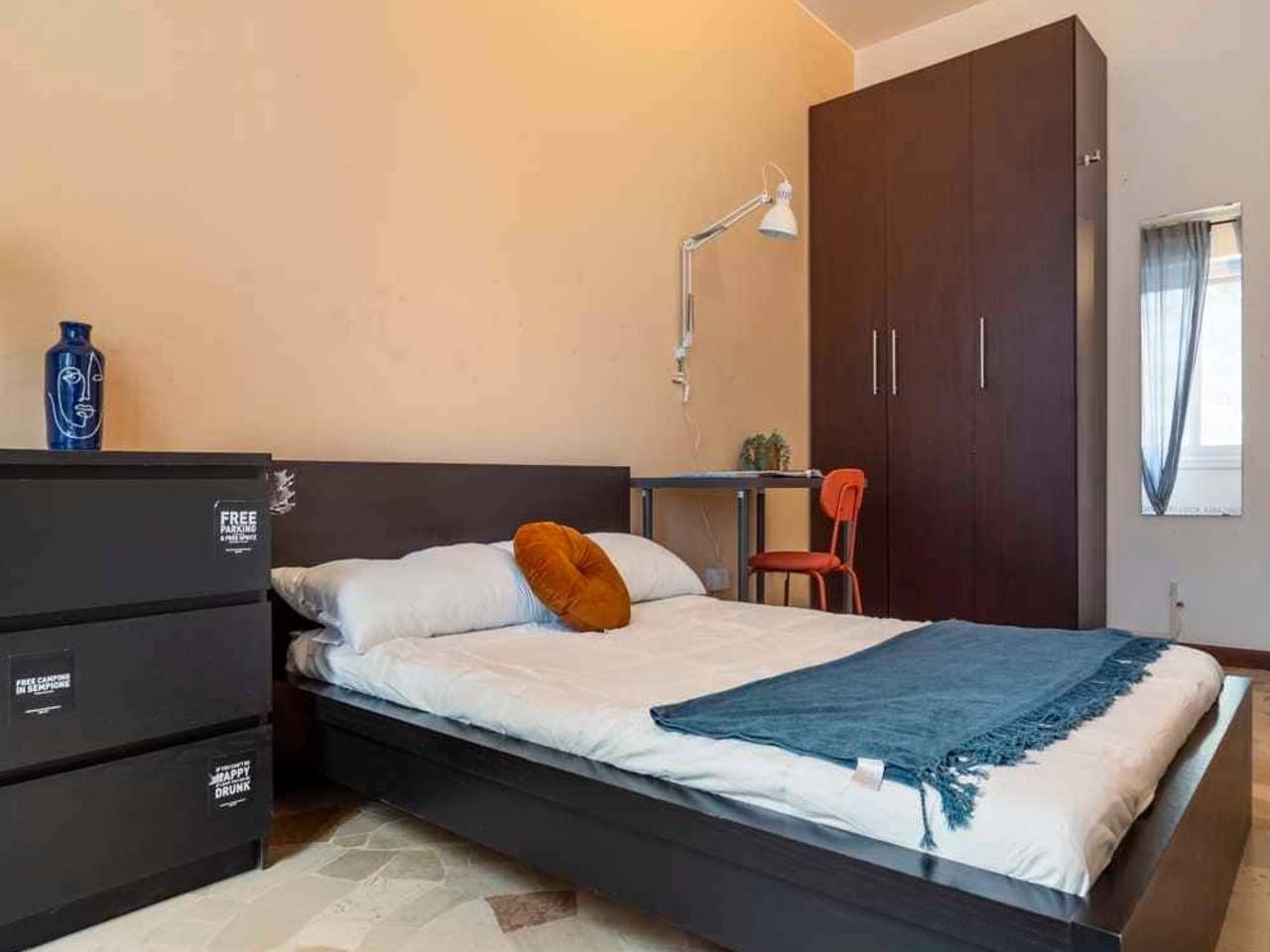 negozio in affitto a Milano