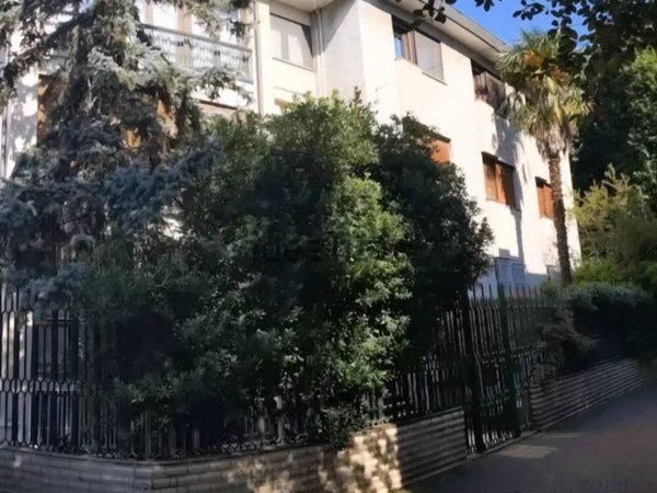 appartamento in affitto a Milano in zona Sempione