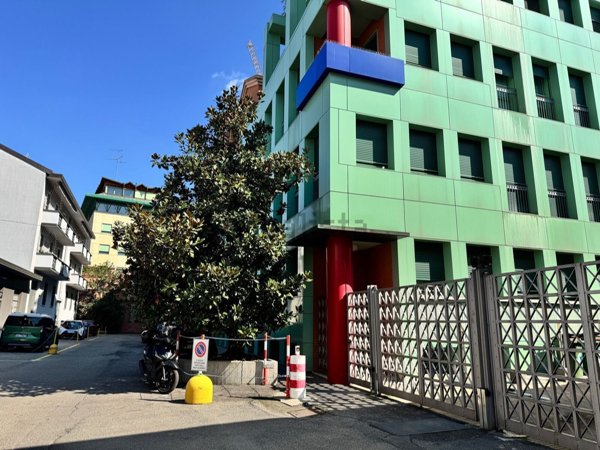 appartamento in affitto a Milano in zona Vigentino