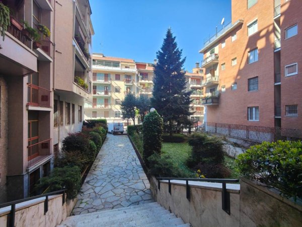 appartamento in affitto a Milano in zona Lorenteggio