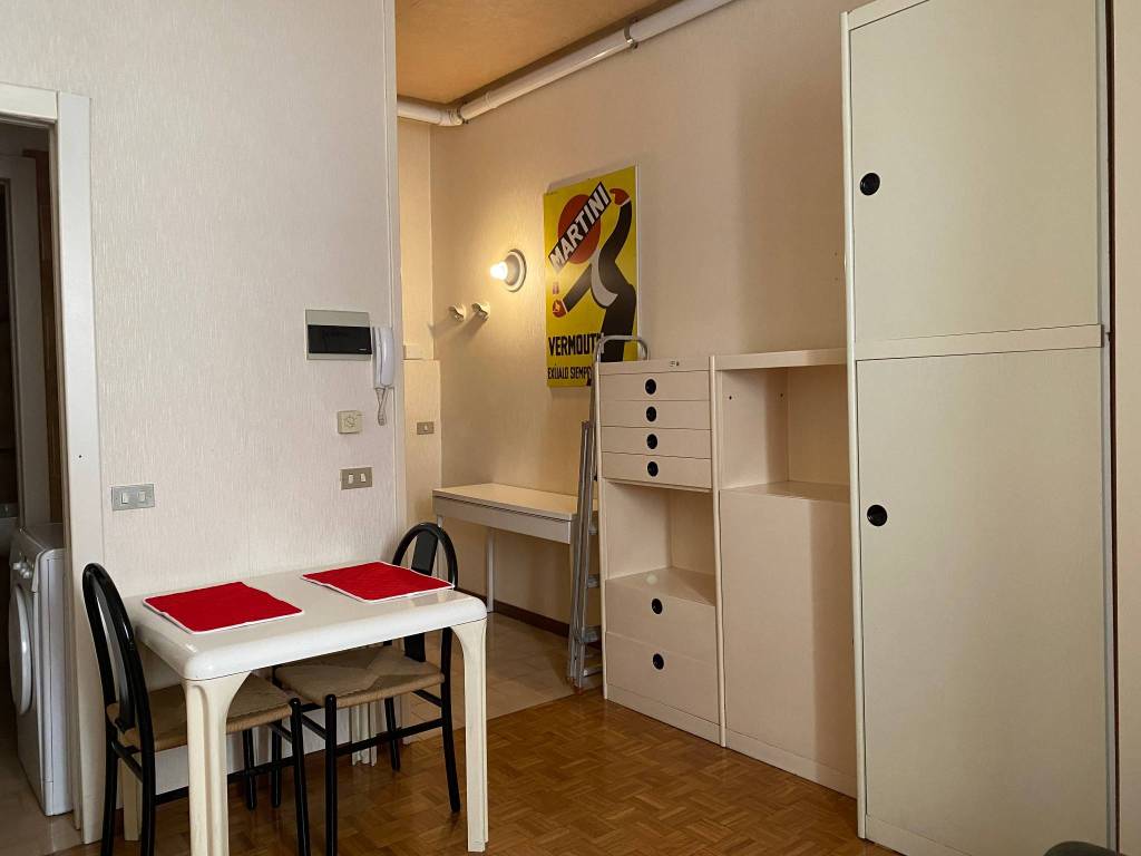 appartamento in affitto a Milano in zona Isola