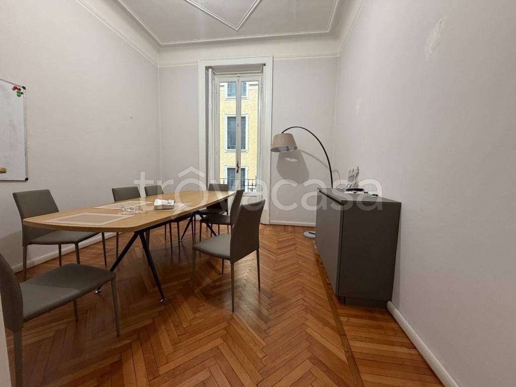ufficio in affitto a Milano in zona Centro Direzionale