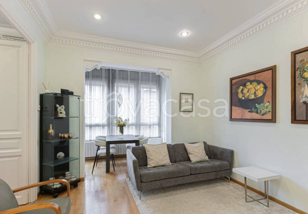 appartamento in affitto a Milano in zona Cadorna