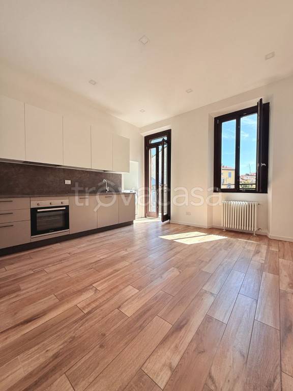 appartamento in affitto a Milano