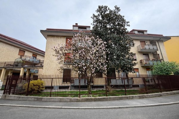 appartamento in affitto a Milano in zona Quarto Cagnino