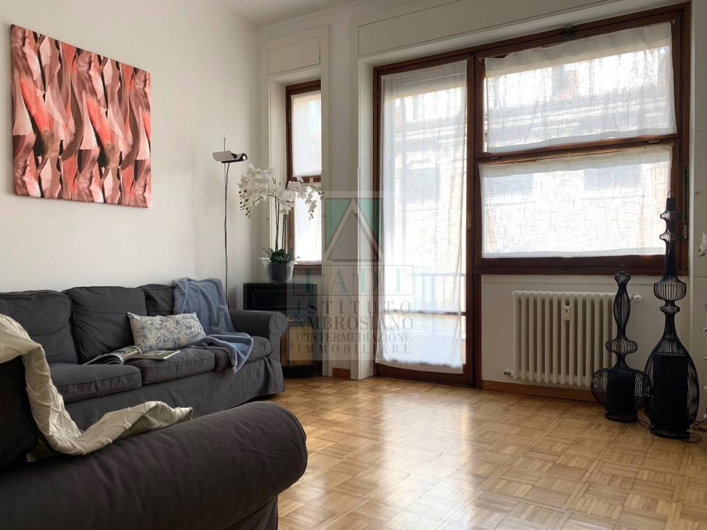 appartamento in affitto a Milano in zona Sant'Ambrogio