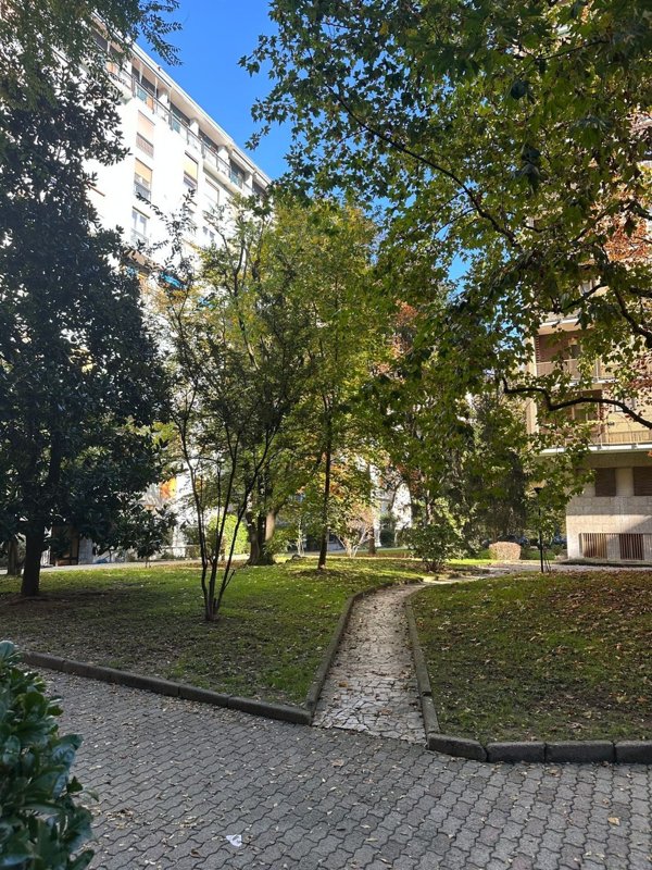 appartamento in affitto a Milano in zona Solari