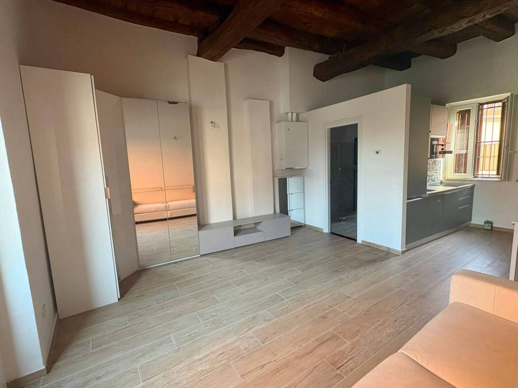 appartamento in affitto a Milano in zona Gratosoglio