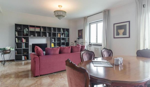 appartamento in affitto a Milano in zona Piazzale Lodi