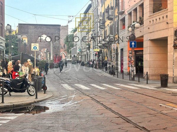negozio in affitto a Milano