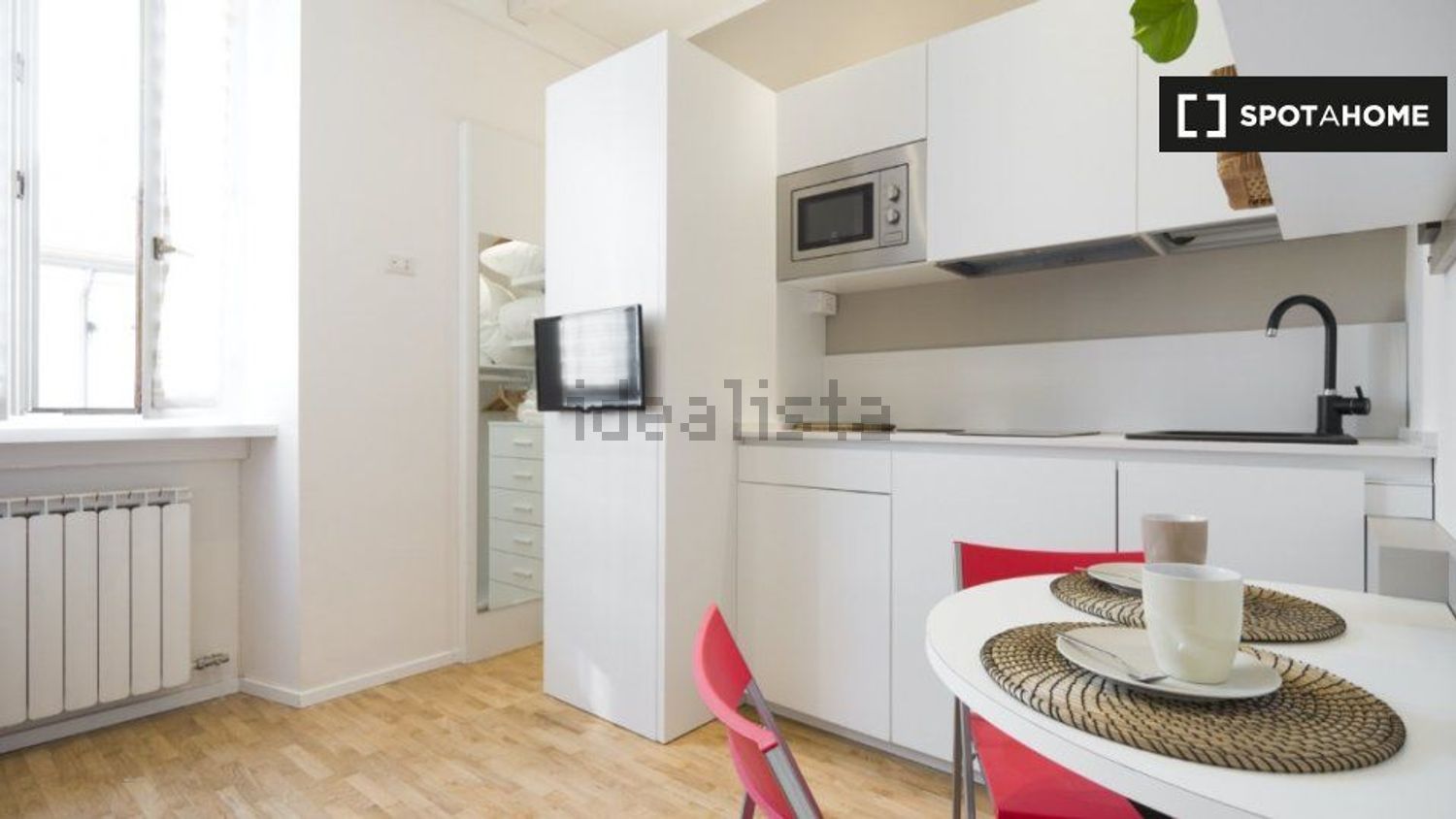 monolocale in affitto a Milano in zona Porta Ticinese