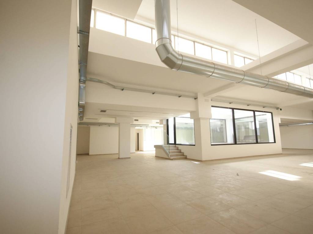 locale commerciale in affitto a Milano in zona Porta Garibaldi